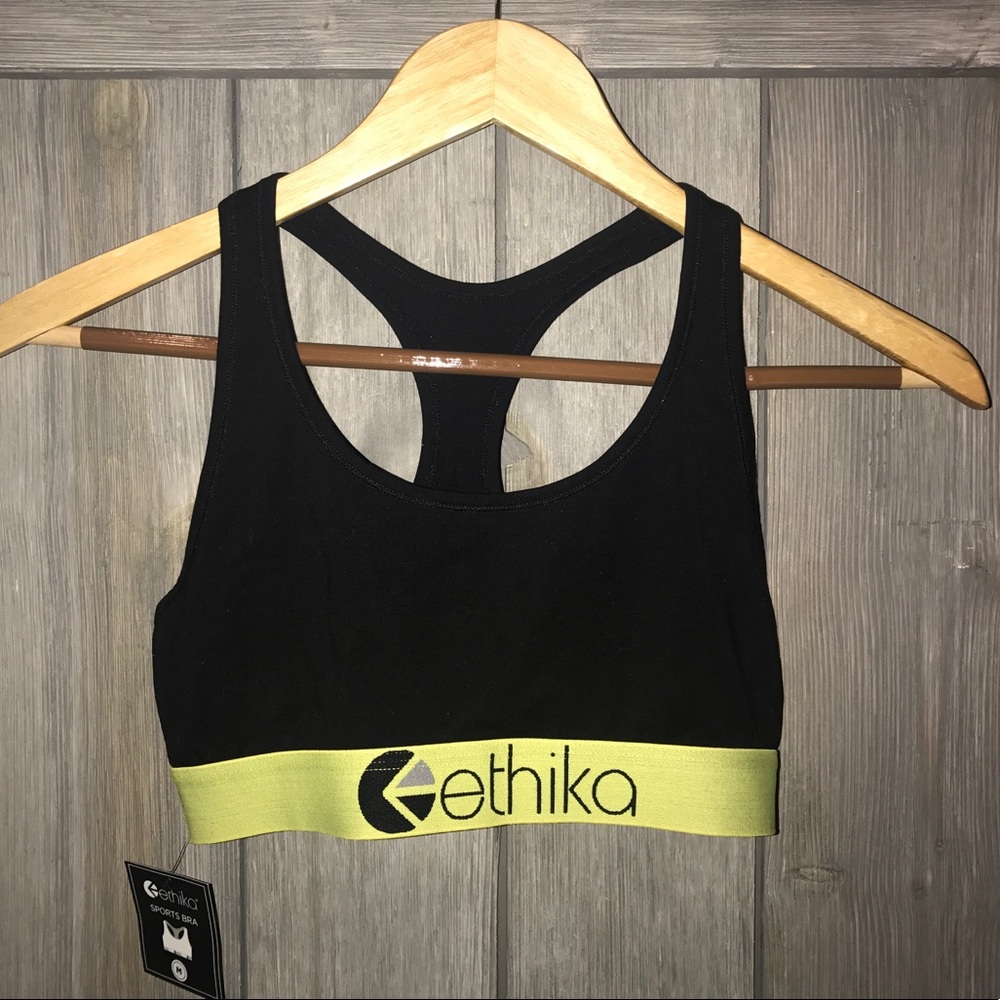 Sports bra